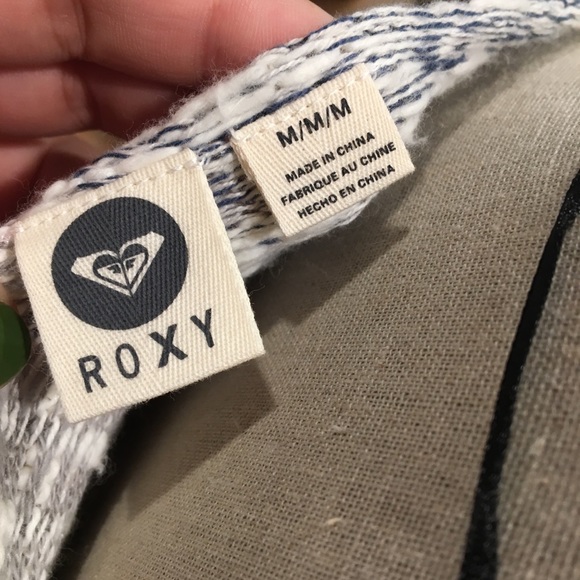True blue ROXY sweater - Picture 7 of 7